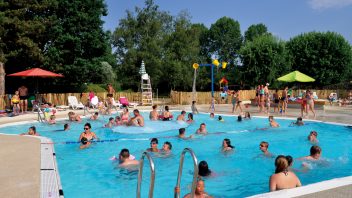 Piscine de Saint-Yorre